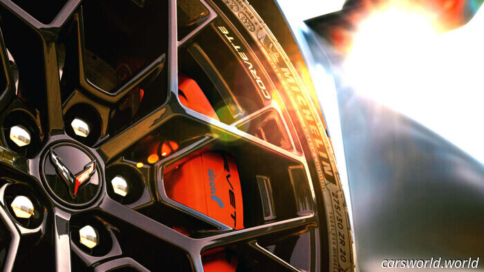 Эта новая Corvette может быть той самой золотой серединой, которую мы так ждали | Carscoops